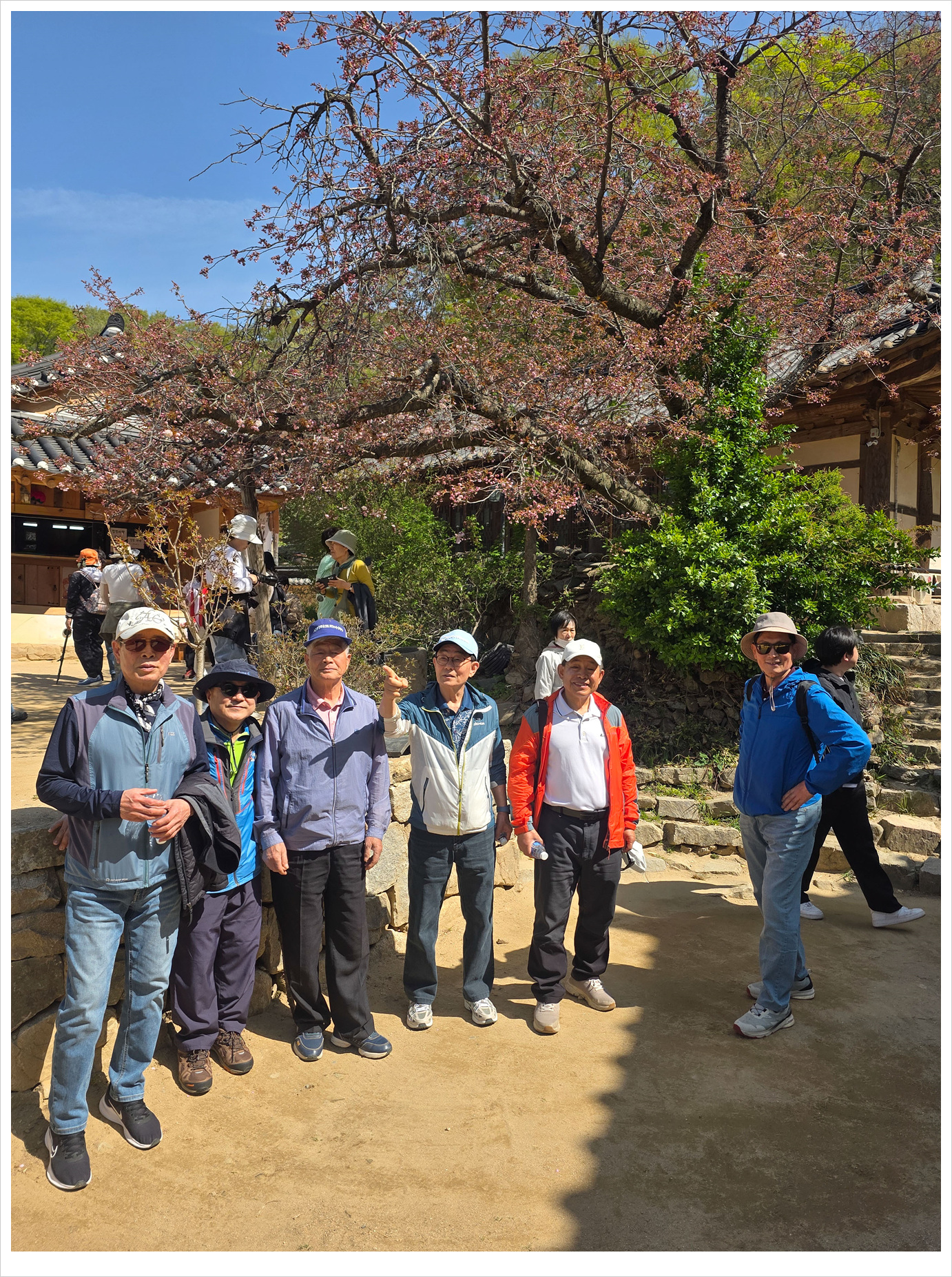 KakaoTalk_20260417_063605039_13 복사.jpg