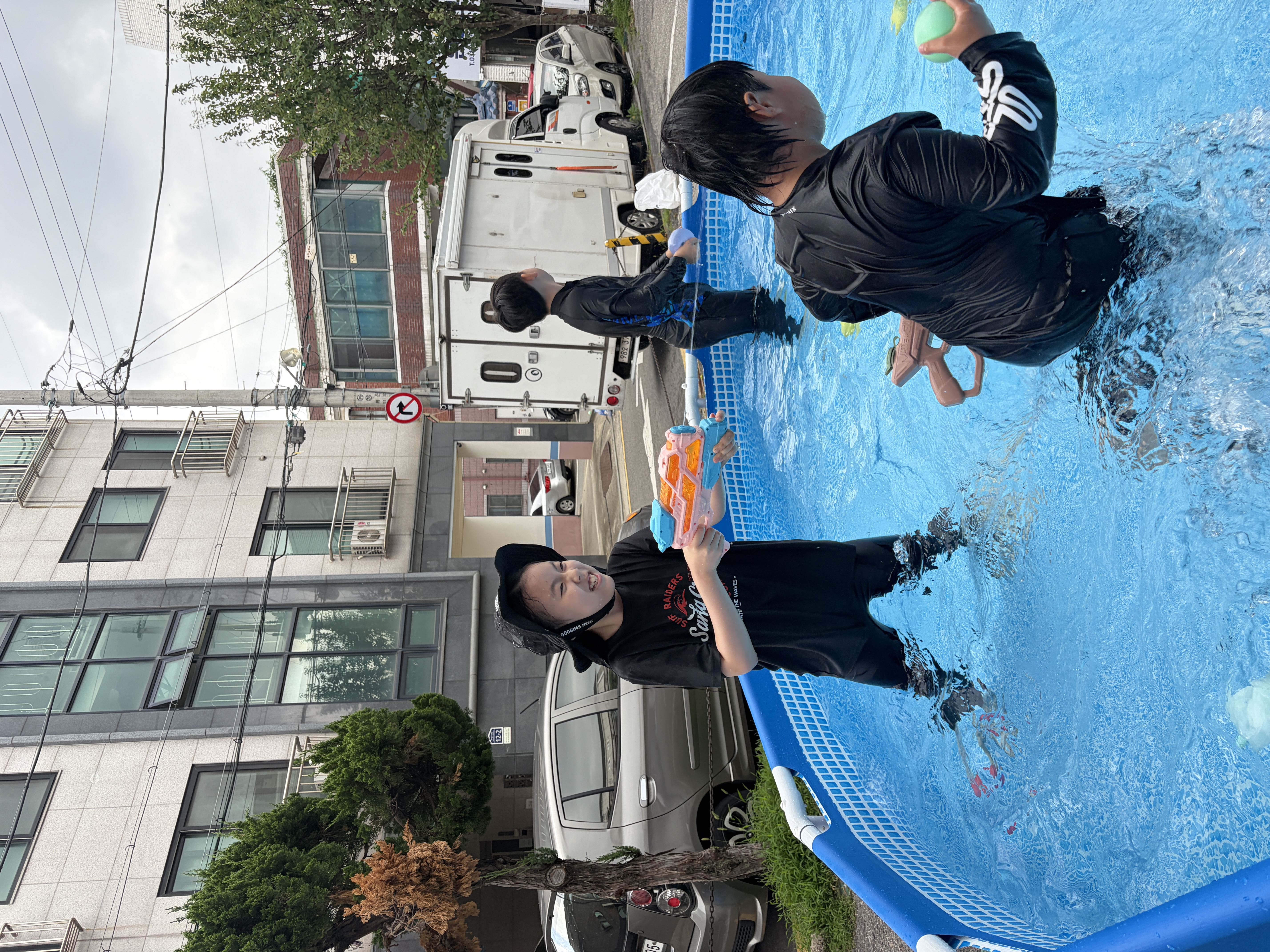 KakaoTalk_20260725_210157347_06.jpg